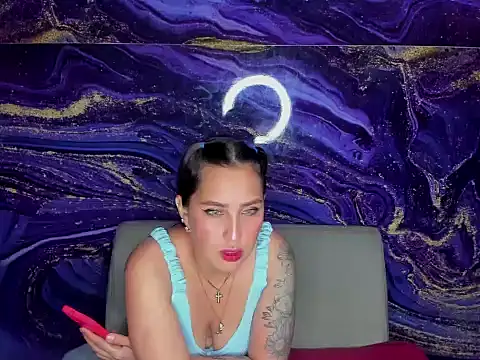 Snapshot of Zara_cum69 chatting on 09/20/25, 12:00 Zara cum69 online show from 09/20/25, 12:00