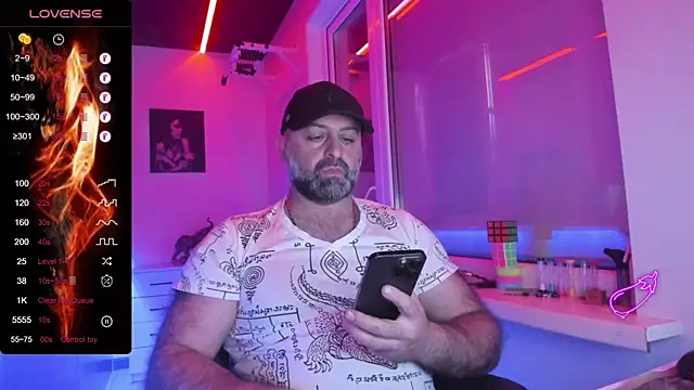 MAGABEAR077 online show from 04/14/26, 09:48