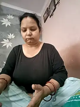 Kavya kapoor online show from 02/27/25, 02:42