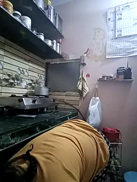 Kavya kapoor online show from 03/08/25, 02:45