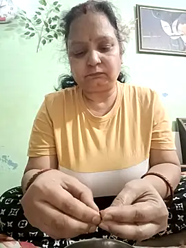 Kavya kapoor online show from 03/20/25, 08:31