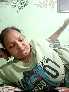 Kavya kapoor online show from 03/23/25, 08:04