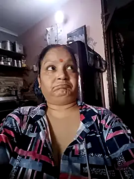 Kavya kapoor online show from 09/13/25, 05:07