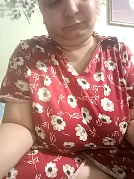 Snapshot of Kavya_kapoor chatting on 04/25/26, 05:21 Kavya kapoor online show from 04/25/26, 05:21