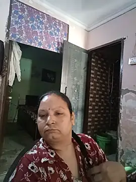 Snapshot of Kavya_kapoor chatting on 05/31/26, 05:48 Kavya kapoor online show from 05/31/26, 05:48