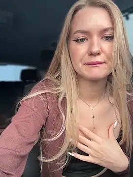 Devill Angel  online show from 12/23/25, 09:51