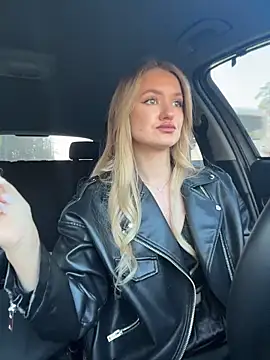 Devill Angel  online show from 03/15/26, 06:52