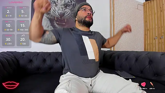 Luke  09 online show from 02/23/25, 12:37