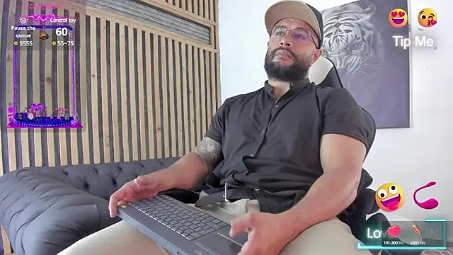 Luke  09 online show from 03/18/25, 12:14