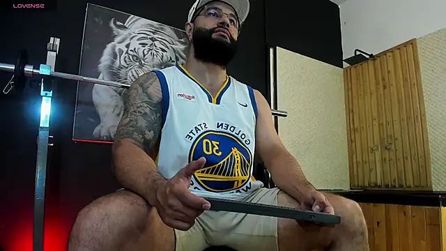 Luke  09 online show from 12/20/25, 11:39