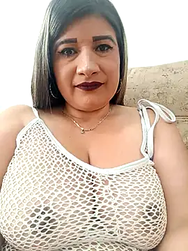 Hannahcandyy online show from 02/08/26, 03:37