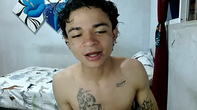 Snapshot of Lovebeng_ chatting on 11/06/25, 12:55 Lovebeng online show from 11/06/25, 12:55