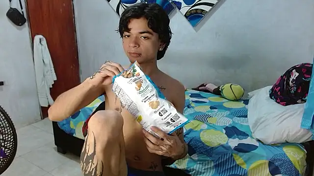 Lovebeng  online show from 01/11/26, 03:55