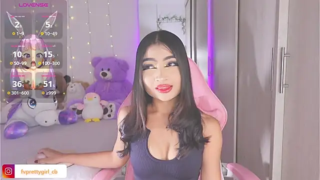 urfavprettygirl online show from 10/18/25, 07:20