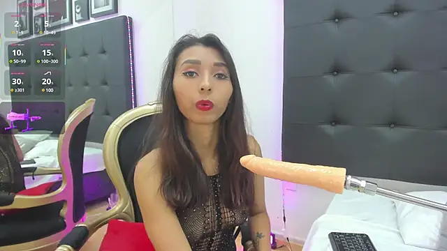 SaraDreamss online show from 02/25/25, 12:03