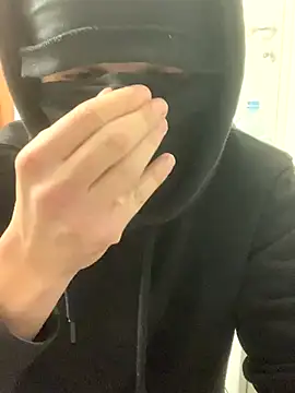 Snapshot of zhdiwbwnxi chatting on 11/28/25, 08:50 zhdiwbwnxi online show from 11/28/25, 08:50