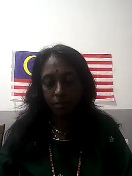 mamakarma1403 online show from 10/26/25, 03:29