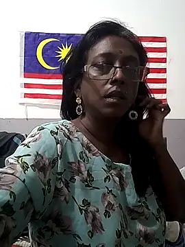 mamakarma1403 online show from 12/03/25, 04:27