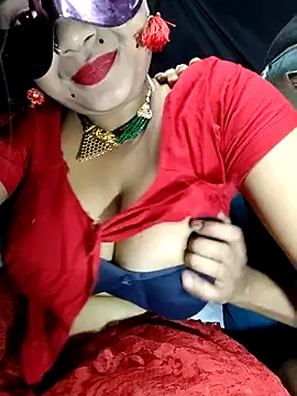 Snapshot of Hotty-priyanka chatting on 04/28/26, 06:13 Hotty-priyanka online show from 04/28/26, 06:13