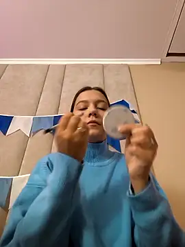 Snapshot of AliceBrayan chatting on 10/03/25, 05:04 AliceBrayan online show from 10/03/25, 05:04