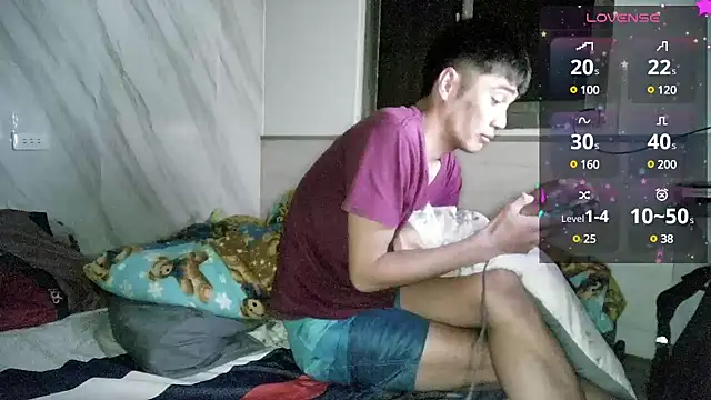 Snapshot of Big19Asia chatting on 12/24/24, 06:17 Big19Asia online show from 12/24/24, 06:17