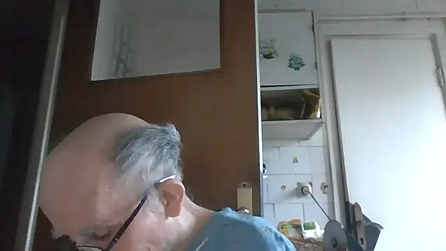 mariusica1xh online show from 03/12/26, 04:02