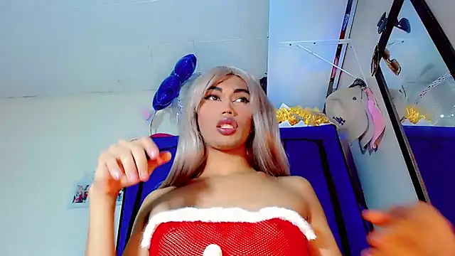 Snapshot of nicol_gill_ chatting on 12/10/24, 02:50 nicol gill online show from 12/10/24, 02:50