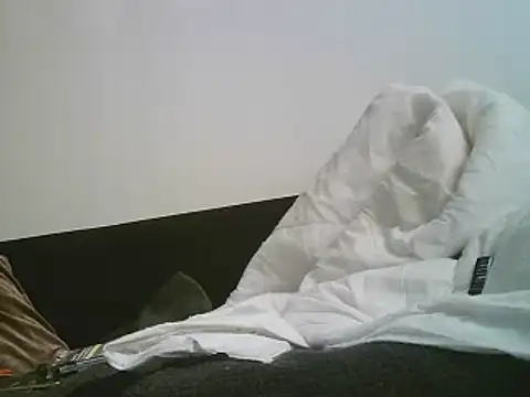 Snapshot of PocoLoco420 chatting on 10/01/25, 09:32 PocoLoco420 online show from 10/01/25, 09:32