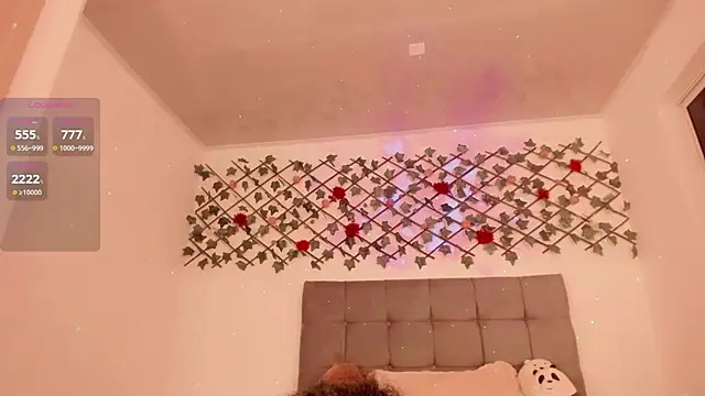 Snapshot of Lilith_Miller21 chatting on 12/13/25, 07:53 Lilith Miller21 online show from 12/13/25, 07:53