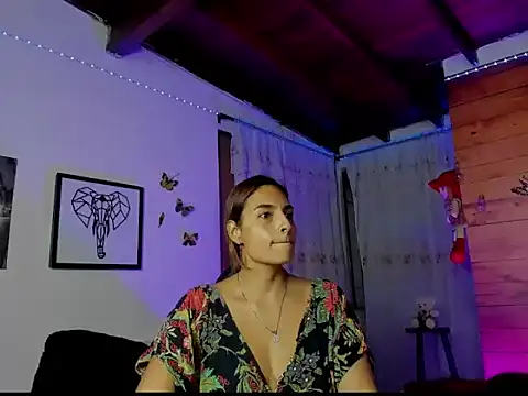 Snapshot of mykaelahoney chatting on 02/10/26, 05:22 mykaelahoney online show from 02/10/26, 05:22