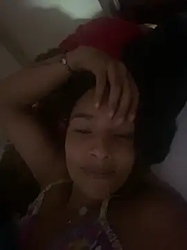 Snapshot of mykaelahoney chatting on 02/22/26, 10:41 mykaelahoney online show from 02/22/26, 10:41