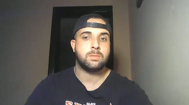 Snapshot of boyatv2001 chatting on 02/02/25, 10:49 boyatv2001 online show from 02/02/25, 10:49