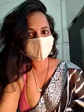 Snapshot of Nehubhabhi26 chatting on 12/25/24, 04:54 Nehubhabhi26 online show from 12/25/24, 04:54