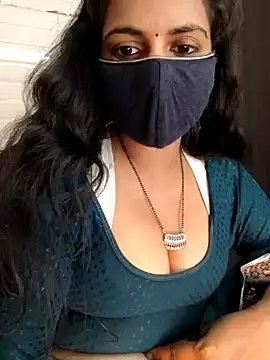 Snapshot of Nehubhabhi26 chatting on 01/09/25, 05:00 Nehubhabhi26 online show from 01/09/25, 05:00