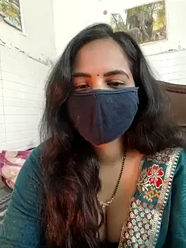 Snapshot of Nehubhabhi26 chatting on 02/01/25, 07:05 Nehubhabhi26 online show from 02/01/25, 07:05