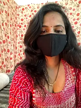 Snapshot of Nehubhabhi26 chatting on 03/07/25, 05:17 Nehubhabhi26 online show from 03/07/25, 05:17