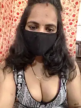 Snapshot of Nehubhabhi26 chatting on 03/11/25, 08:52 Nehubhabhi26 online show from 03/11/25, 08:52
