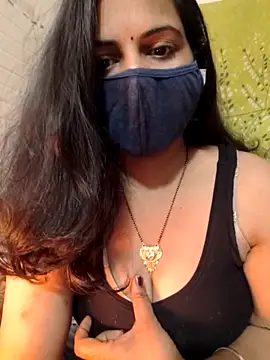 Snapshot of Nehubhabhi26 chatting on 12/05/25, 05:27 Nehubhabhi26 online show from 12/05/25, 05:27