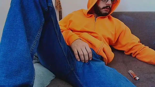 thomas gun online show from 04/18/26, 07:07