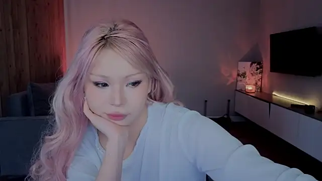 RileyMee online show from 04/10/26, 04:06