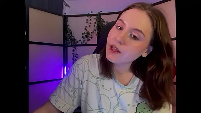 Snapshot of Diana_Flower chatting on 08/05/26, 09:34 Diana Flower online show from 08/05/26, 09:34