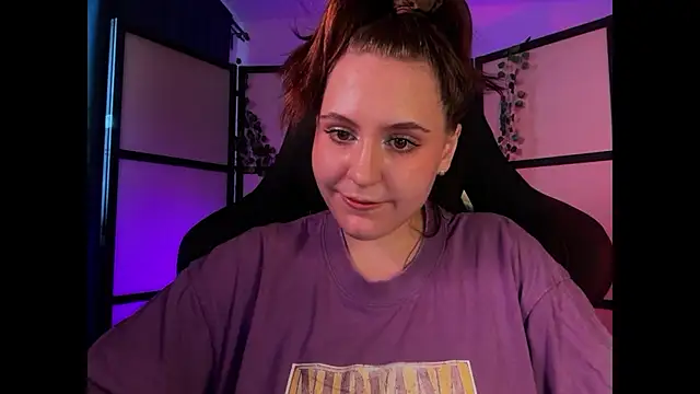 Snapshot of Diana_Flower chatting on 08/06/26, 12:07 Diana Flower online show from 08/06/26, 12:07