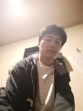 whitebriefboy online show from 04/07/26, 12:27