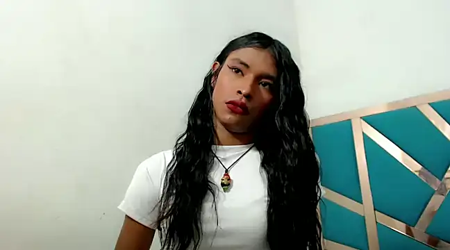 Snapshot of danna_veryhot_ chatting on 03/19/25, 11:03 danna veryhot online show from 03/19/25, 11:03