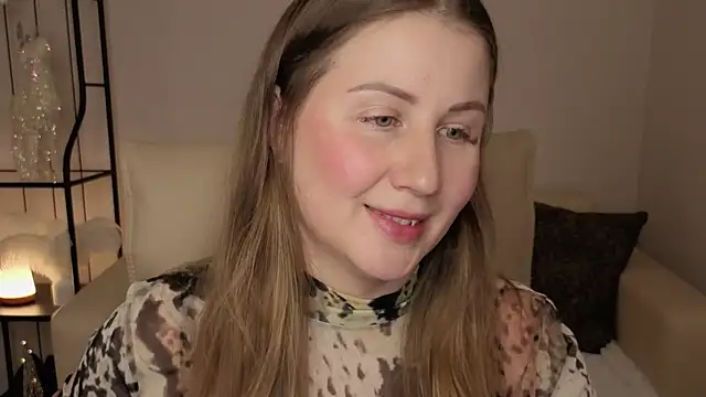 Helens love online show from 12/14/25, 02:28