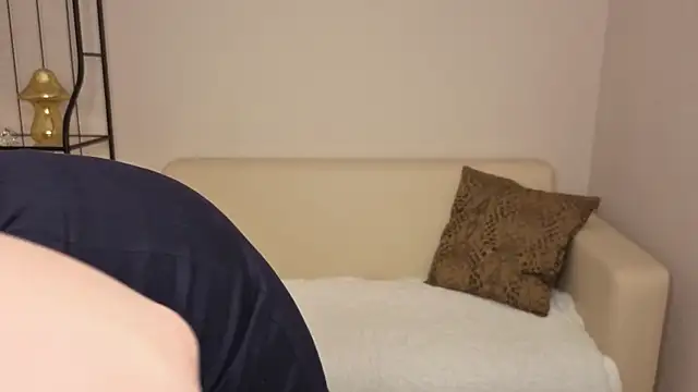 Helens love online show from 04/02/26, 02:53