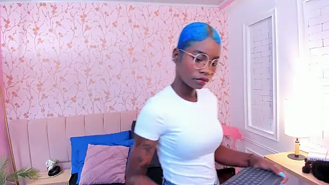 amber-hill online show from 03/01/26, 12:07