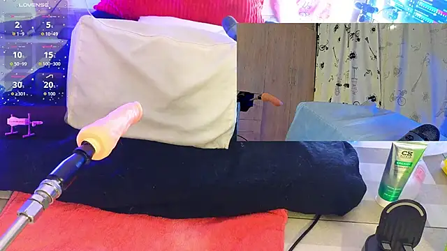 jolee   online show from 02/04/26, 01:22