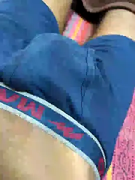 Yours daddy6728 online show from 01/07/25, 08:34