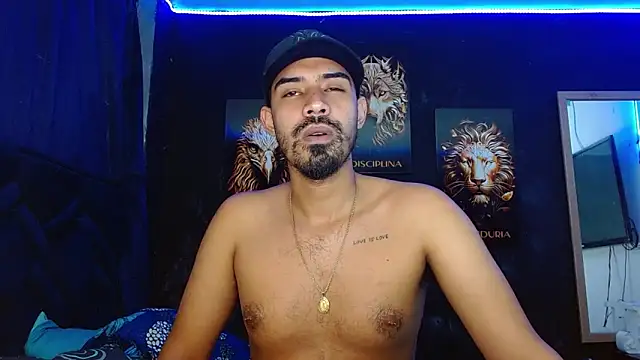Snapshot of ryanse_hot chatting on 02/11/25, 06:11 ryanse hot online show from 02/11/25, 06:11